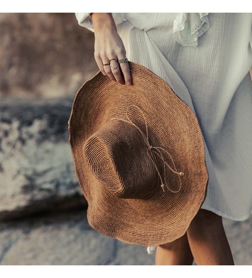 MADE IN MADA - Aziz Hat - Light Brown